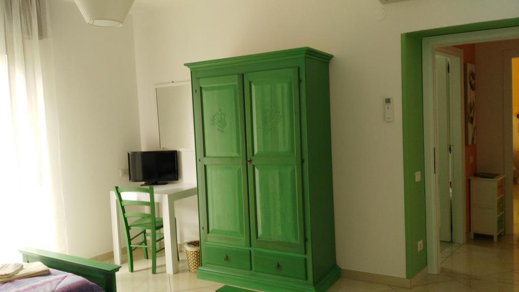 Sa Zodia Guest House Bitti Chambre photo